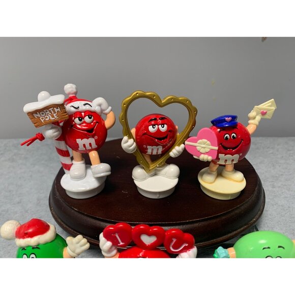 Set 6 Vintage M&M Character Figurines Candy Tube Toppers Ornaments/Cake Toppers - Picture 3 of 7